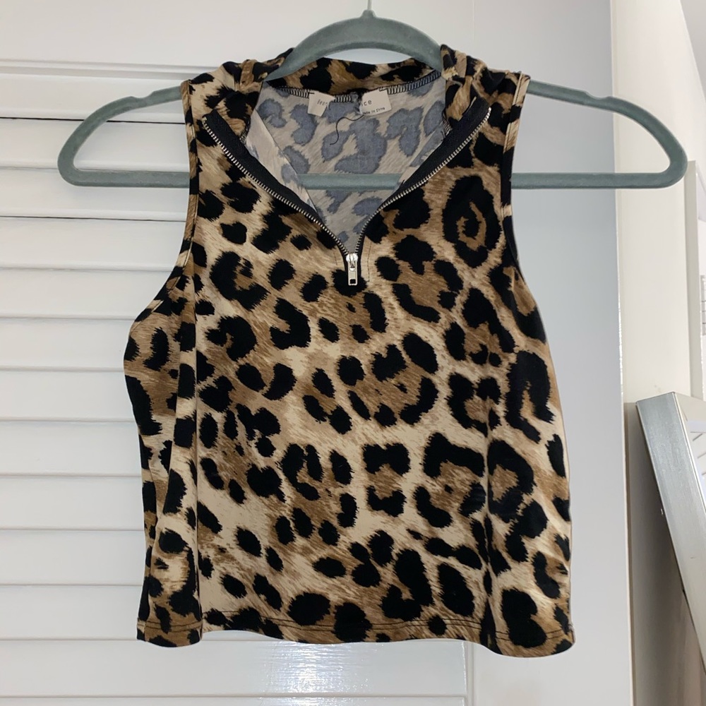 cheetah print crop top